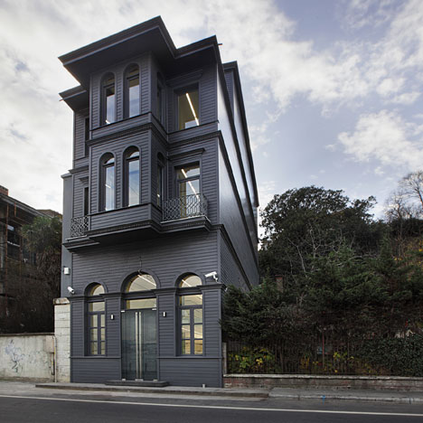 Dardanel-Administration-Building-Istanbul-Turkey-Alatas-Architecture-and-Consulting_dezeen_01