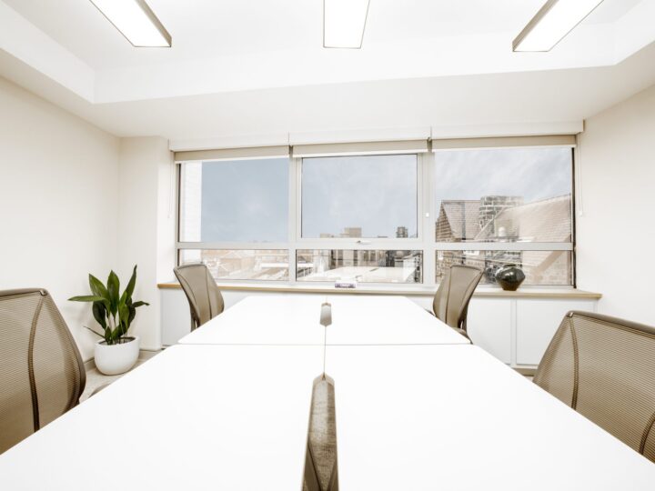 Dayoffice Room